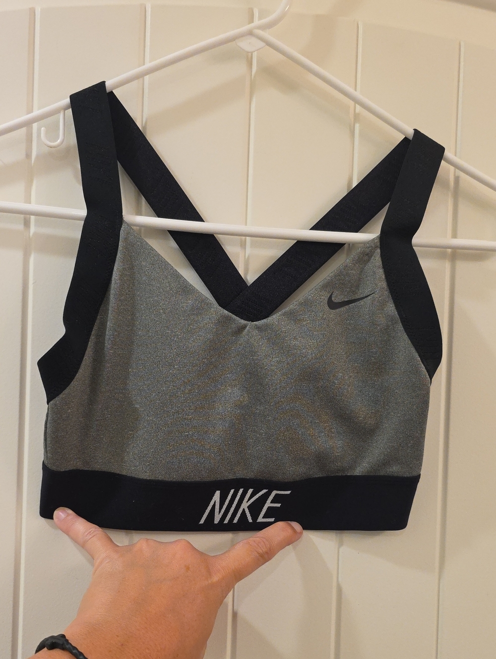 Nike Pro Indy Performance Sports Bra with Cross-Back Straps - Small